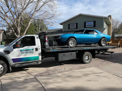 Daniel's Towing & Recovery JunkYard in Colorado Springs (CO) - photo 3