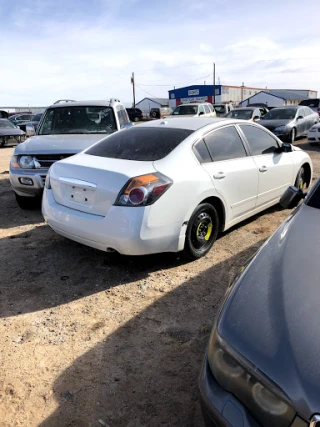 Don's Sportcar Salvage JunkYard in Pueblo (CO) - photo 3