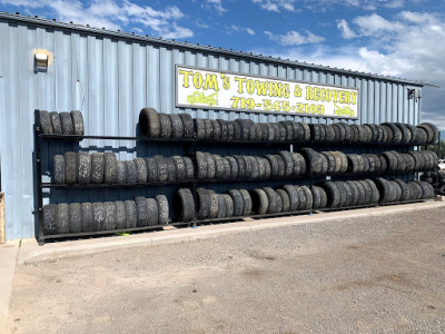 Toms Auto Salvage JunkYard in Pueblo (CO) - photo 1