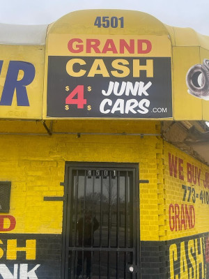 Grand Cash 4 Junk Cars LLC JunkYard in Chicago (IL) - photo 1