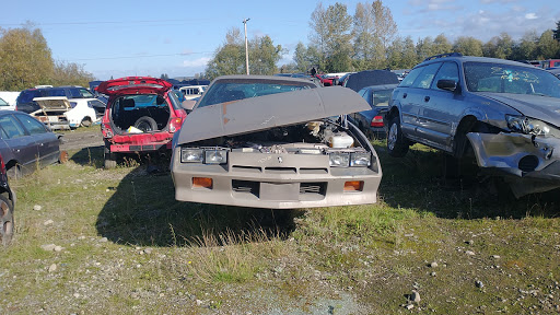 Grand Forks Auto Wrecking JunkYard in Puyallup (WA)