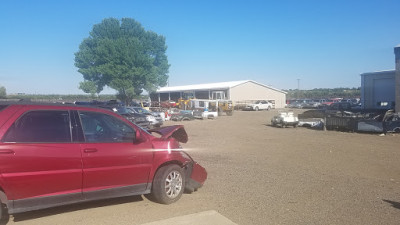 Louie's & Dean's Montana Truck & Car Salvage JunkYard in Billings (MT) - photo 3