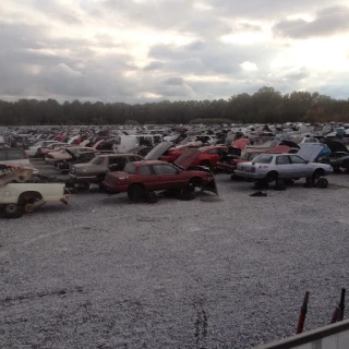 Pull-A-Part JunkYard in Montgomery (AL) - photo 4