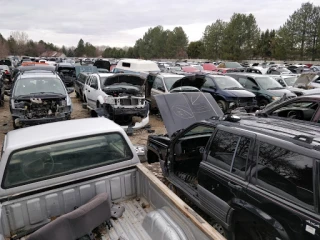 Pick-A-Part Jalopy Jungle JunkYard in Boise (ID) - photo 2