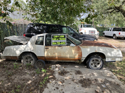 Thompson Towing & Recovery JunkYard in Jacksonville (FL) - photo 4