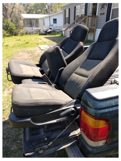 A Used Auto Parts JunkYard in Jacksonville (FL) - photo 3