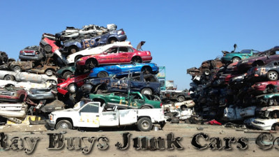 Ray Buy's Junk Cars JunkYard in West Palm Beach (FL) - photo 1