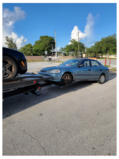 Junk Car Buyers Solutions JunkYard in West Palm Beach (FL) - photo 4