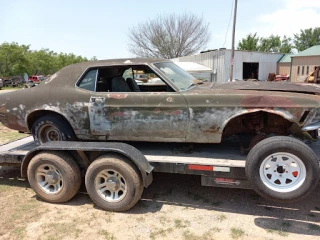 Mc Clain County Salvage JunkYard in Byars (OK) - photo 1