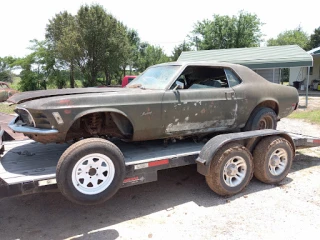 Mc Clain County Salvage JunkYard in Byars (OK) - photo 3