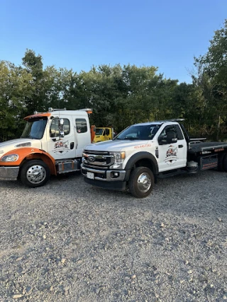 Conley Wrecker Service JunkYard in Chattanooga (TN) - photo 2