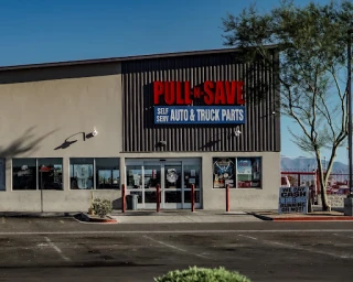 Pull N Save Glendale - photo 1