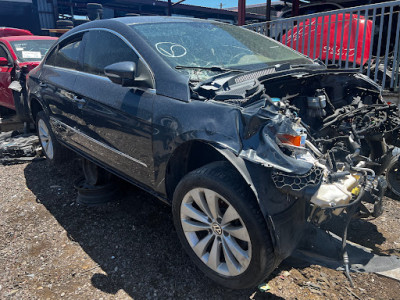 Phoenix Salvage Auto Parts, LLC JunkYard in Phoenix (AZ) - photo 2