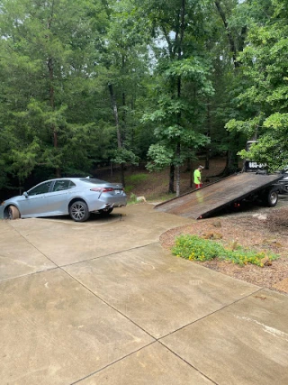 Express Towing JunkYard in Columbia (SC) - photo 2