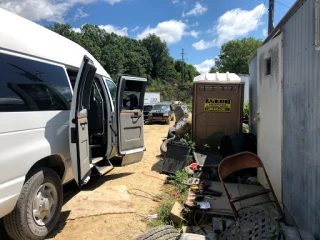 K & M Auto Salvage, LLC JunkYard in Columbia (MO) - photo 3