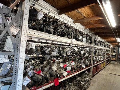 Late Model Auto Parts JunkYard in Kansas City (MO) - photo 2