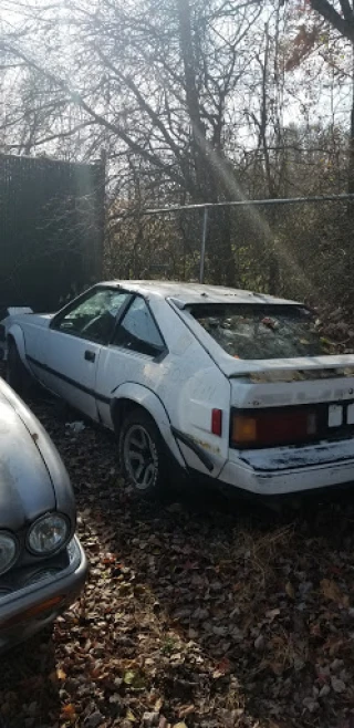 Midway Auto, Inc. JunkYard in Morganville (NJ) - photo 3