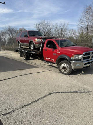 Auto Wreckers Milwaukee - Junk Car Buyers - photo 1