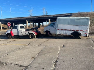 KMK Towing & Recovery, LLC. JunkYard in Milwaukee (WI) - photo 2