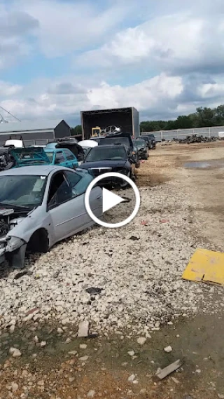 You Pick It JunkYard in Elwood (KS) - photo 4