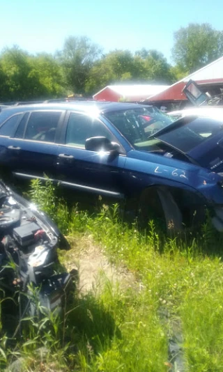 Automotive Recyclers JunkYard in Rochester (MN) - photo 4