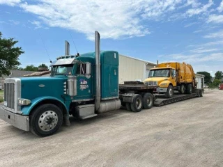 SAC Towing & Recovery JunkYard in Stewartville (MN) - photo 2