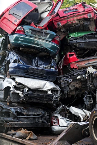 Schulman Wrecker Service JunkYard in Dothan (AL) - photo 2