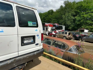 Allen Range Rd Used Auto Parts JunkYard in Saco (ME) - photo 2