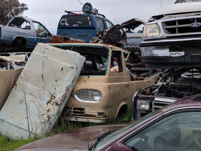 Valley Auto Wreckers Inc JunkYard in Merced (CA) - photo 3