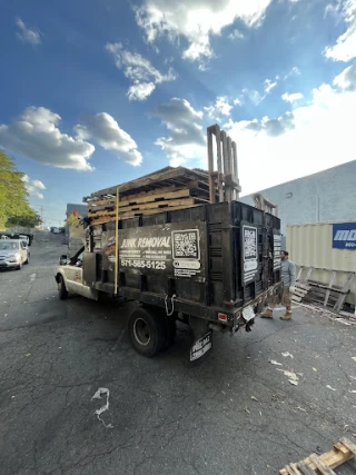 LiveJunkFree JunkYard in Annandale (VA) - photo 3