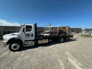 Ramirez Towing LLC in Cincinnati OH Cars, Medium, Heavy Duty JunkYard in Cincinnati (OH) - photo 2