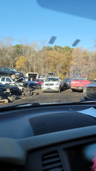 Wrights Auto parts JunkYard in Providence (RI) - photo 2