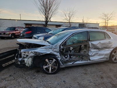 Storey Wrecker JunkYard in Broken Arrow (OK) - photo 1