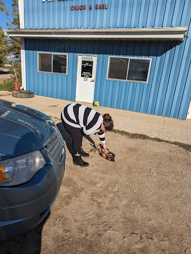 Avery's Auto Salvage JunkYard in Green Bay (WI)