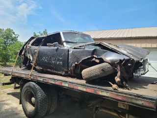 Nauman Auto Wrecking and Recycling JunkYard in Milwaukee (WI) - photo 3