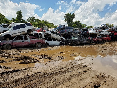 Texas Salvage and Surplus Buyers JunkYard in Houston (TX) - photo 3