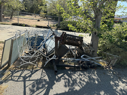 Inland empire scrap metal recycling JunkYard in Los Angeles (CA)