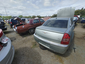 Crazy Ray's Auto Parts JunkYard in Baltimore (MD) - photo 1