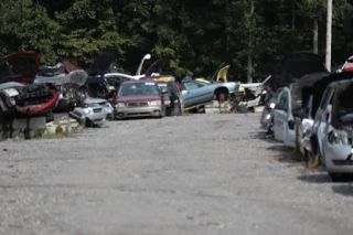 Eichelberger's U Pull It JunkYard in York (PA) - photo 4