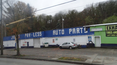 Jack's Pay Less Auto Parts JunkYard in Seattle (WA) - photo 1