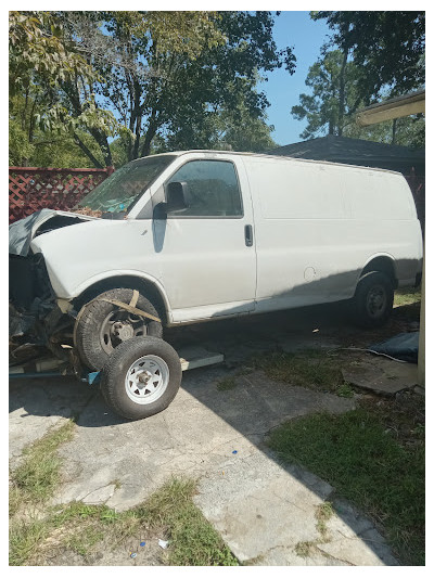 The junk car buyers JunkYard in Columbia (SC) - photo 2