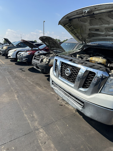 Hawks Junk Car Buys JunkYard in Trenton (NJ)