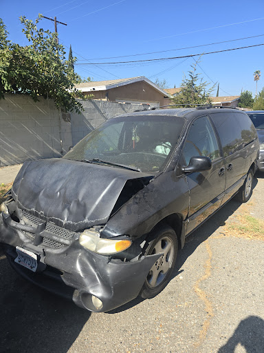 Jc auto towing $We buy cars$ JunkYard in East Los Angeles (CA)