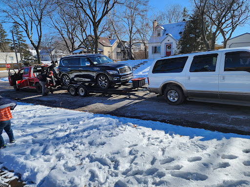 Veterans Road Service & Towing JunkYard in Minneapolis (MN)