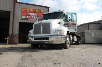 Schriever Auto Parts and Wrecker Service JunkYard in New Orleans (LA) - photo 2