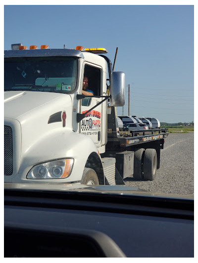 Schriever Auto Parts and Wrecker Service JunkYard in New Orleans (LA) - photo 4