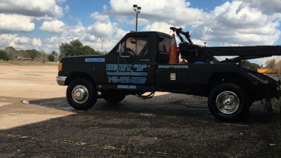 Heavy D Wrecker and Towing JunkYard in Houston (TX) - photo 1