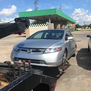 Heavy D Wrecker and Towing JunkYard in Houston (TX) - photo 2