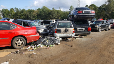 Charlotte Hall Metal and Scrap JunkYard in Waldorf (MD) - photo 1