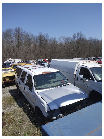 Kohler Auto Wrecking JunkYard in Cleveland (OH) - photo 2